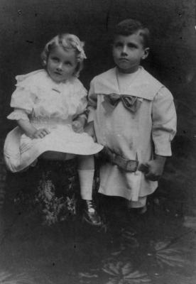 Portrait of Ellie and Jack Wilkinson