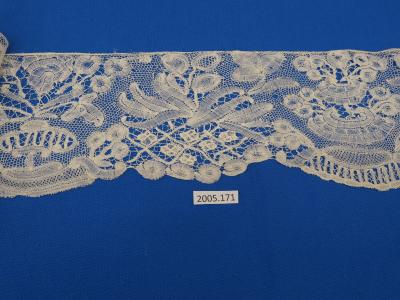 LACE, BOBBIN, HONITON, EDGING