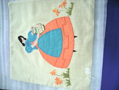 APPLIQUE, CUSHION COVER