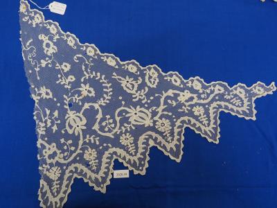 LACE, CARRICKMACROSS, FICHU