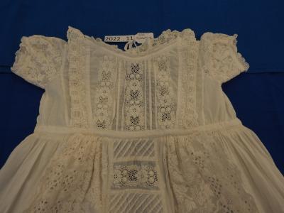 BRODERIE ANGLAISE, CHRISTENING GOWN