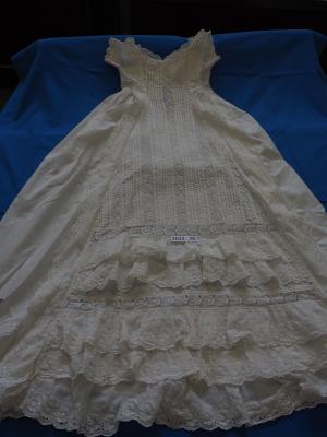 DRAWN THREAD, HANDKERCHIEF