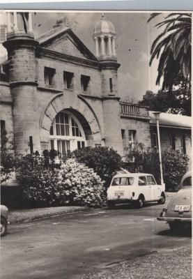 PHOTOGRAPH: ENTRANCE OF 'HARVEY HOUSE' (PREVIOUSLY MATERNITY HOSPITAL AND INDUSTRIAL SCHOOL)