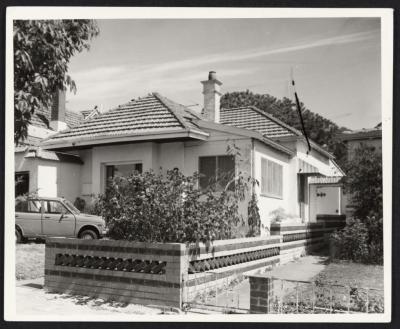 PHOTOGRAPH: HOUSE AT 73 HAMERSLEY ROAD, SUBIACO