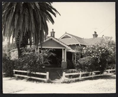 PHOTOGRAPH: HOUSE AT 101 HAMERSLEY ROAD, SUBIACO