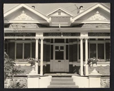 PHOTOGRAPH: HOUSE 18 ROBINSON AVENUE