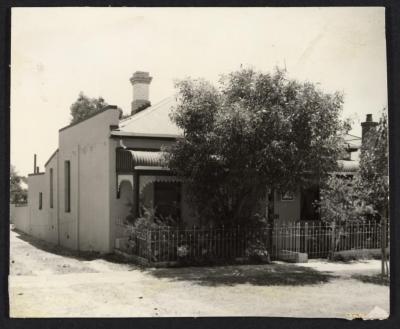 PHOTOGRAPH: DUPLEX HOUSE, 154 PARK STREET