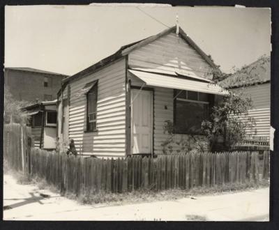 PHOTOGRAPH: SMALL TIMBER HOUSE IN PARK STREET