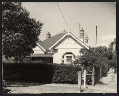 PHOTOGRAPH: HOUSE IN TOWNSHEND ROAD, SUBIACO