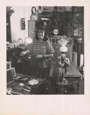 PHOTOGRAPH: COTTAGE KITCHEN ANTIQUES, BICENTENNIAL COLLECTION, EDITH COWAN STUDENTS