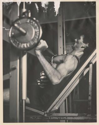 PHOTOGRAPH: WORKING OUT, LORDS HEALTH CLUB, BICENTENNIAL COLLECTION, EDITH COWAN STUDENTS