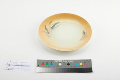 PLATE: WEMBLEY WARE, TAN WITH FERN PATTERN