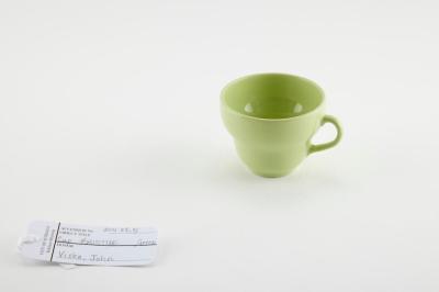 CUP: BRISTILE, GREEN