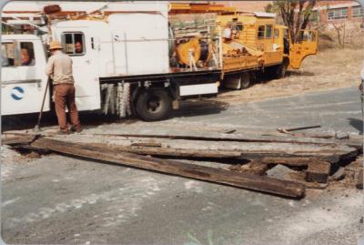 PHOTOGRAPH: REMOVAL OF RAILWAY LINE ENDOWMENT LANDS, MAY 1983