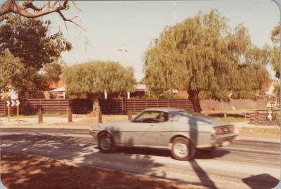 PHOTOGRAPH: 'KEIGHTLY ROAD DIAGONAL CLOSURES', 1982