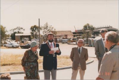 PHOTOGRAPH: 'NAMING OF FLOOD STREET, JOLIMONT', 1988