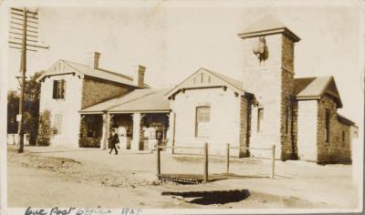 PHOTOGRAPH (DIGITAL COPY): 'CUE POST OFFICE', WHITE FAMILY, 1927