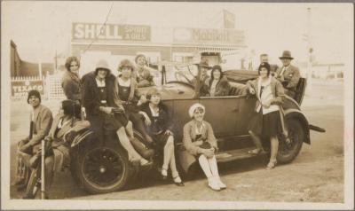 PHOTOGRAPH (DIGITAL COPY): HOCKEY CLUB, FREMANTLE 1930, WHITE FAMILY