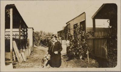 PHOTOGRAPH (DIGITAL COPY): PET KANGAROO, WHITE FAMILY, 1927