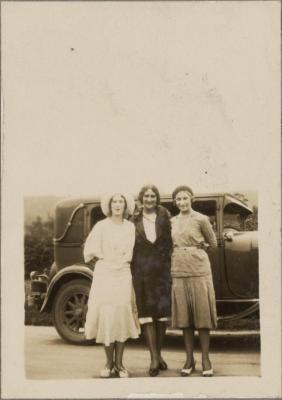 PHOTOGRAPH (DIGITAL COPY): 'MEL WILSON' WALES CHRISTMAS 'XMAS WEEK' 1930, WHITE FAMILY
