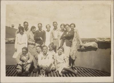 PHOTOGRAPH (DIGITAL COPY): 'KATOOMBA' XMAS 1930, WHITE FAMILY