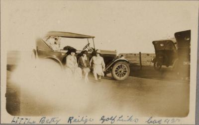 PHOTOGRAPH (DIGITAL COPY): GOLF LINKS, CUE, WHITE FAMILY, 1927