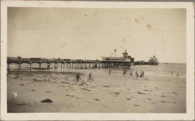 PHOTOGRAPH (DIGITAL COPY): GLENELG PIER SOUTH AUSTRALIA 1935, WHITE FAMILY