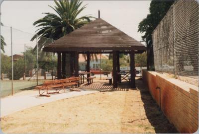 PHOTOGRAPH: 'NICHOLSON ROAD, TENNIS COURTS', 1982