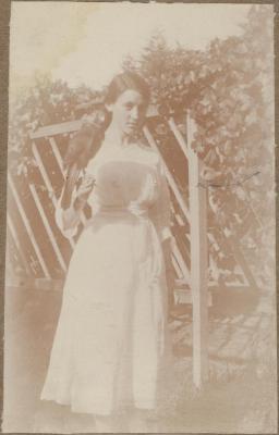 PHOTOGRAPH (DIGITAL): YOUNG WOMAN WITH FALCON, GERTRUD LIPFERT ALBUM 1927