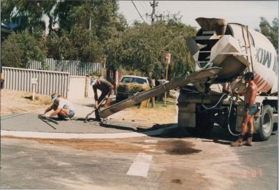 PHOTOGRAPH: 'UNDERGROUNDING OF POWER ROWLAND/ DENIS STREET', 1987