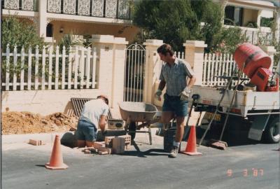 PHOTOGRAPH: 'UNDERGROUNDING OF POWER ROWLAND/ DENIS STREET', 1987