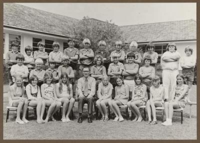 PHOTOGRAPH (DIGITAL): YEAR SEVEN CLASS PHOTO, 1972, FROM JOLIMONT HISTORICAL IMAGES ALBUM 2, DON GIMM