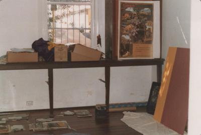 PHOTOGRAPH: MUSEUM INTERIOR - ROOM 1 DURING REORGANISATION 1985