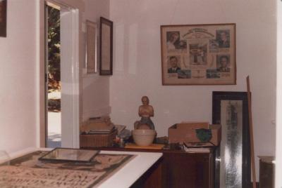PHOTOGRAPH: MUSEUM INTERIOR - EAST WALL, ROOM 5, DURING REORGANISATION 1985