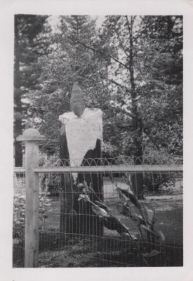 PHOTOGRAPH: SUBIACO GARDENS - CHRISTMAS CANDLE 1957