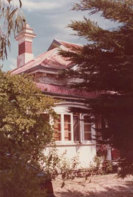 PHOTOGRAPH: EXTERIOR OF 18 CHESTER STREET SUBIACO WITH GROUNDS