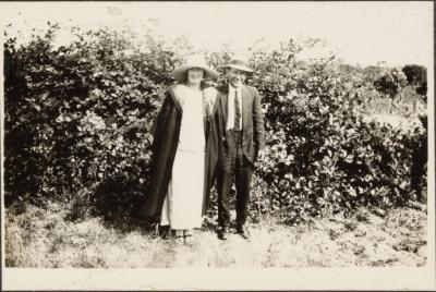 PHOTOGRAPH (DIGITAL): 'KIT AND LOU, ALBANY', FROM MINNA LIPFERT ALBUM