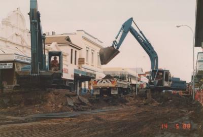 PHOTOGRAPH: 'ROKEBY ROAD CONSTRUCTION' 1988