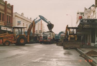 PHOTOGRAPH: 'ROKEBY ROAD CONSTRUCTION' 1988