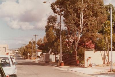 PHOTOGRAPH: 'YORK STREET, COMMENCEMENT OF POWER UNDERGROUNDING '1985