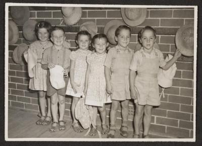 PHOTOGRAPH: CHILDREN OF HOLLYWOOD PRIMARY SCHOOL