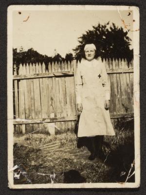 PHOTOGRAPH: MARY NICOLSON, AGED 17