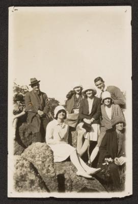 PHOTOGRAPH: BALDING FAMILY GROUP