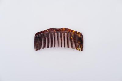 TORTOISESHELL COMB