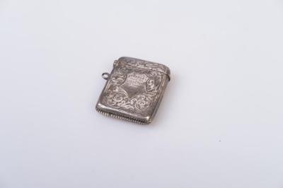 SILVER VESTA MATCH CASE