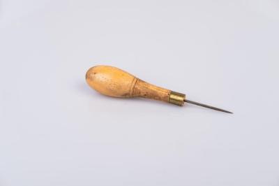 TOOL: AWL, STRAIGHT, LIPFERT FAMILY