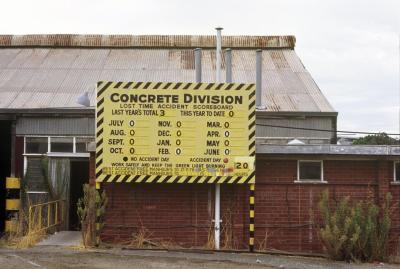 PHOTOGRAPH: HUMES ENGINEERING WORKS DERELECT BUILDINGS MIRIAM STANNAGE COLLECTION