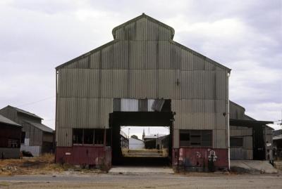 PHOTOGRAPH: HUMES ENGINEERING WORKS DERELECT BUILDINGS MIRIAM STANNAGE COLLECTION