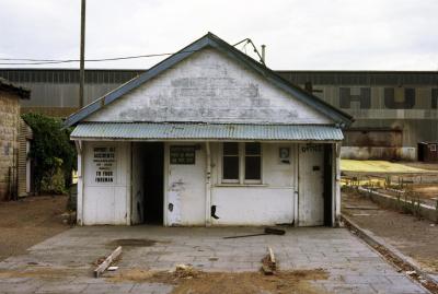 PHOTOGRAPH: HUMES ENGINEERING WORKS DERELECT BUILDINGS MIRIAM STANNAGE COLLECTION