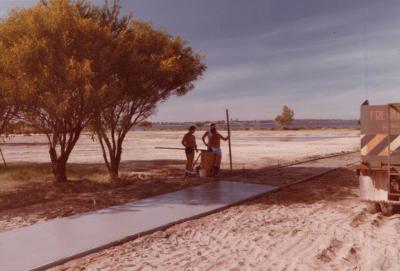 PHOTOGRAPH: 'JH ABRAHAMS RESERVE' 1984